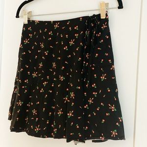 Super cute mini wrap dress.